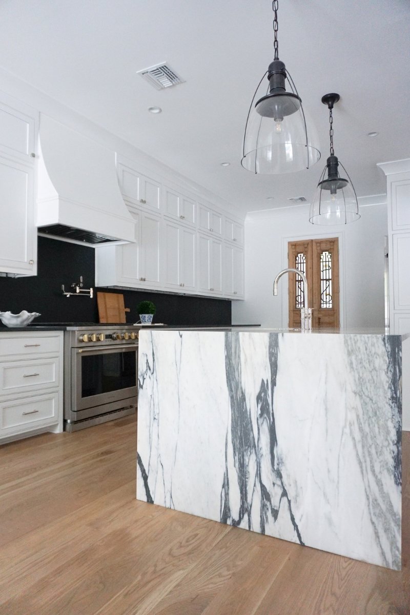 Full Service Interior Design — photograph 1